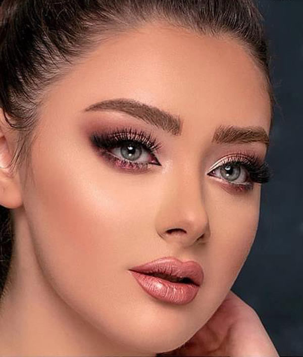 میکاپ مجلسی 840